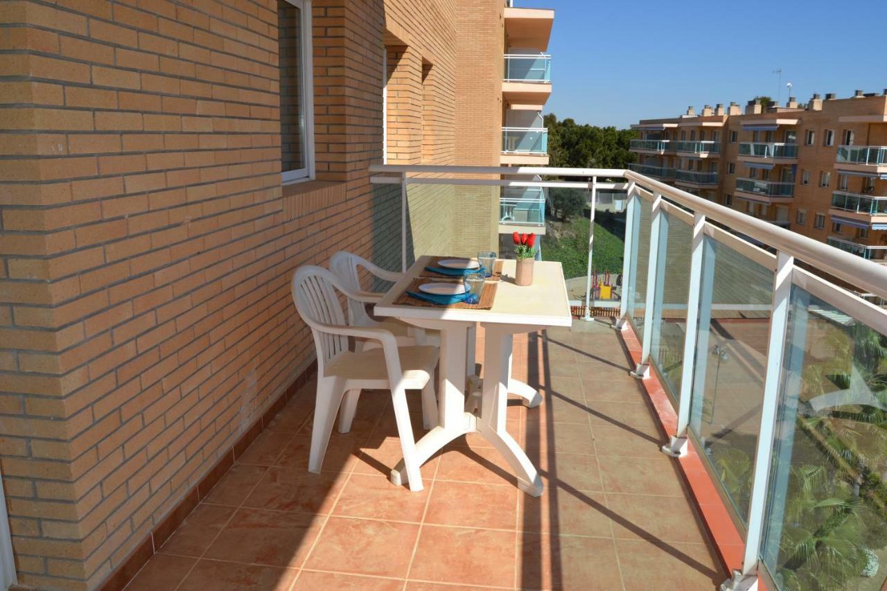 Lovely Familiar Apartment With Pool In Cap סאלו מראה חיצוני תמונה