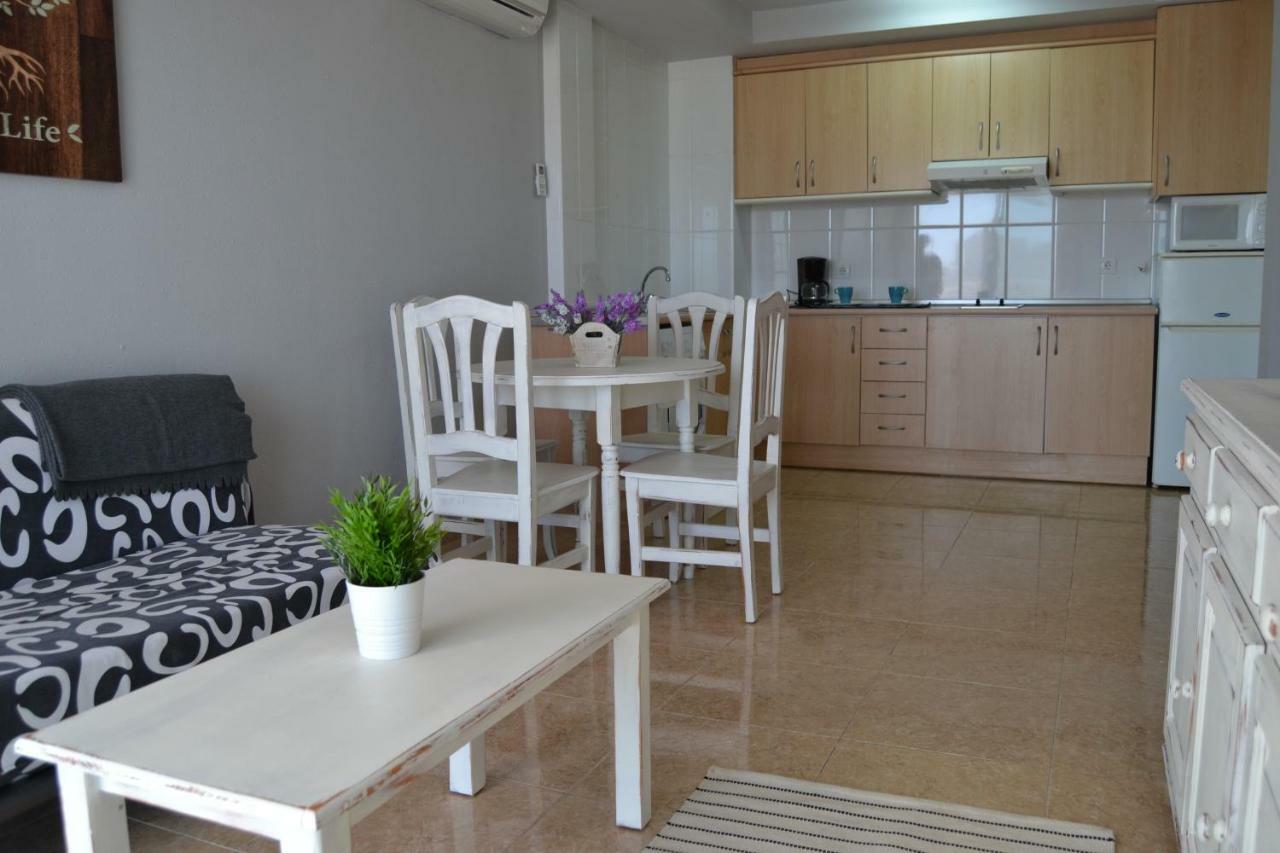 Lovely Familiar Apartment With Pool In Cap סאלו מראה חיצוני תמונה