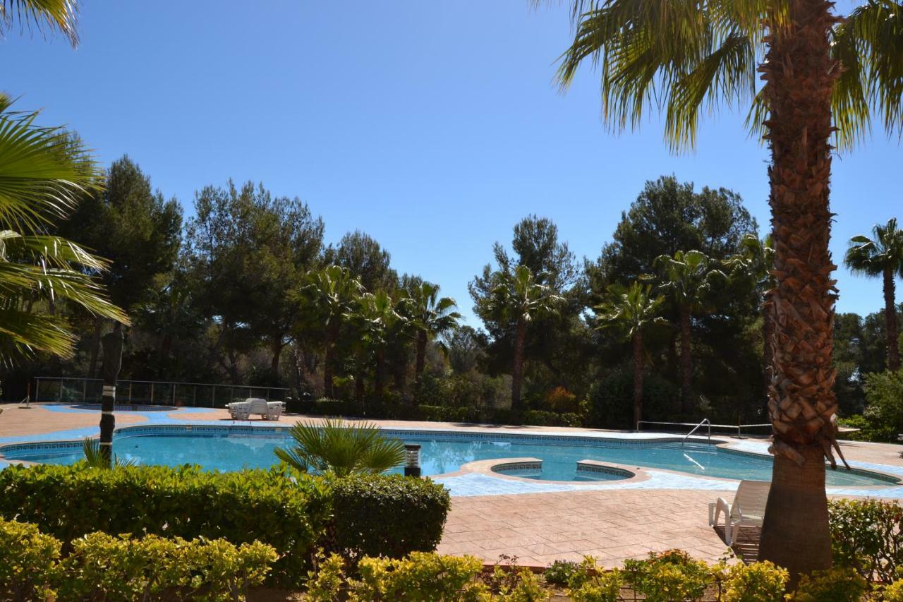 Lovely Familiar Apartment With Pool In Cap סאלו מראה חיצוני תמונה
