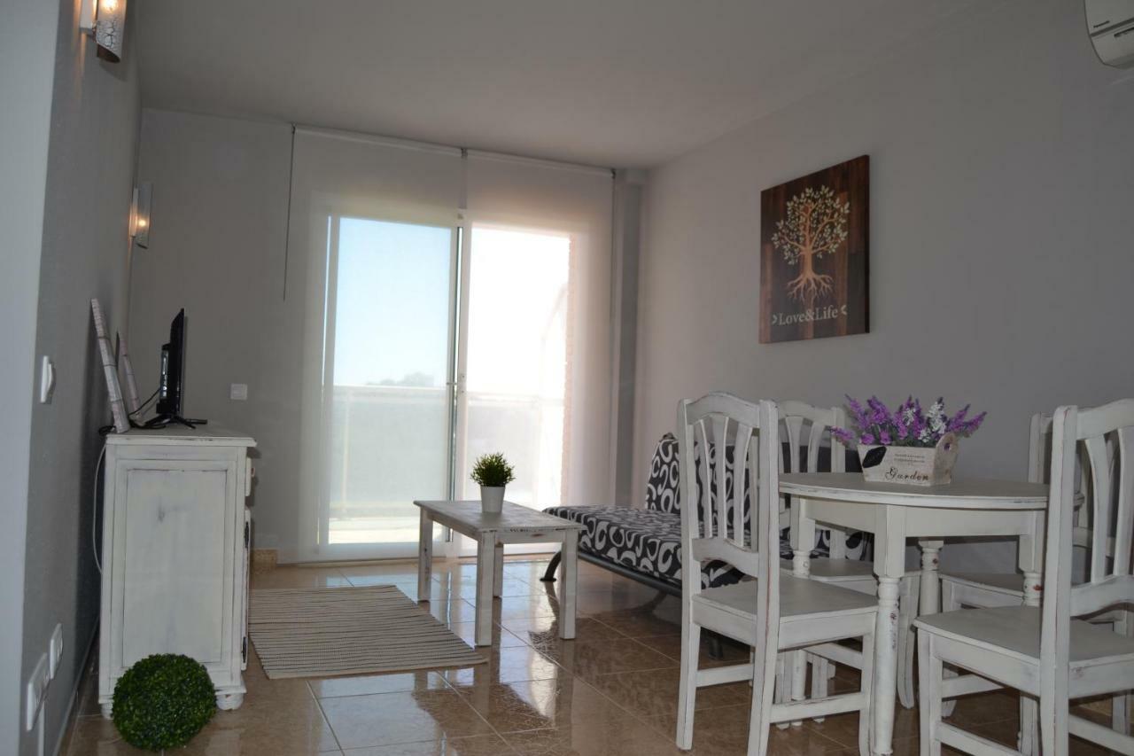 Lovely Familiar Apartment With Pool In Cap סאלו מראה חיצוני תמונה