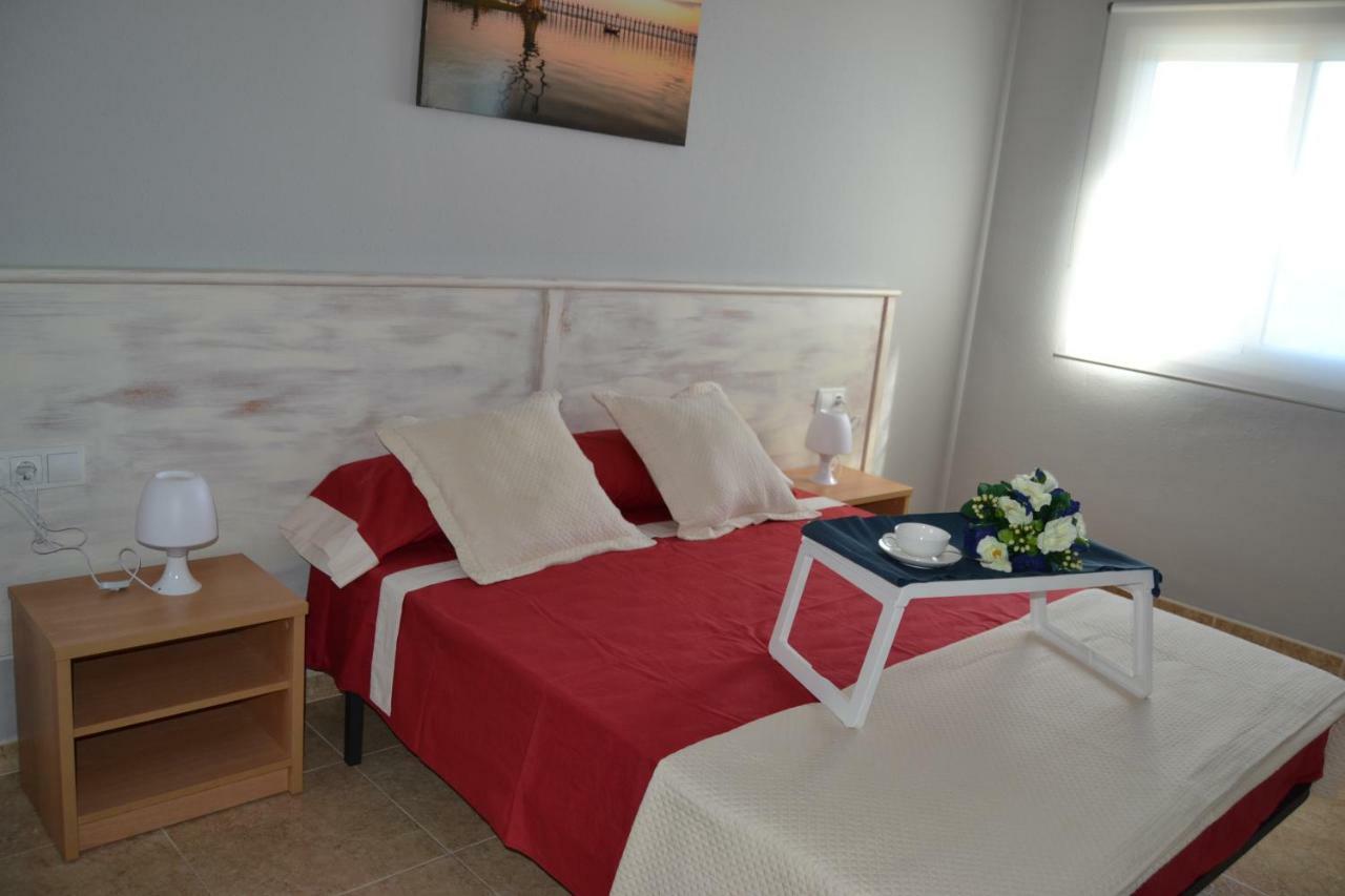 Lovely Familiar Apartment With Pool In Cap סאלו מראה חיצוני תמונה
