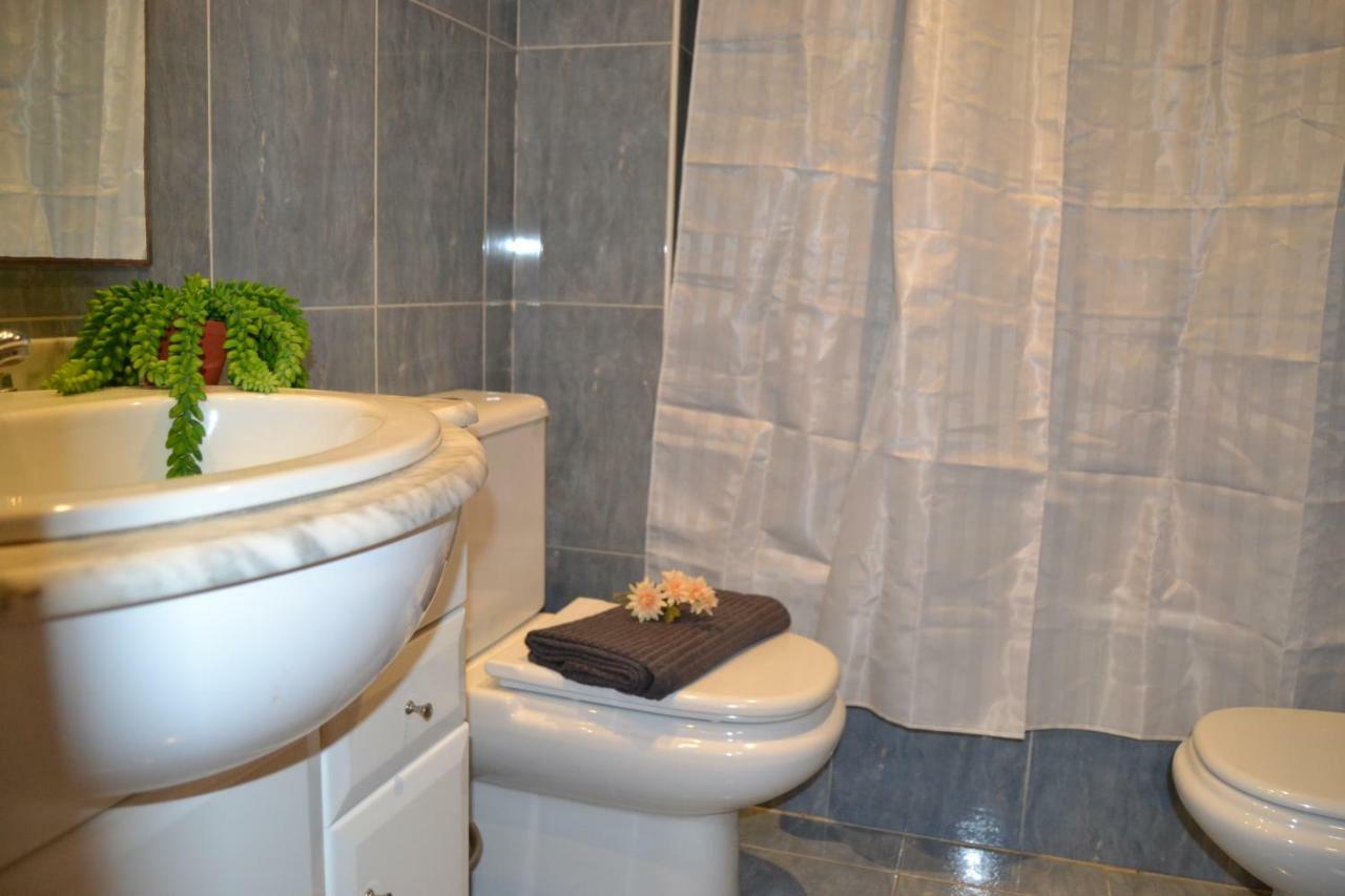 Lovely Familiar Apartment With Pool In Cap סאלו מראה חיצוני תמונה